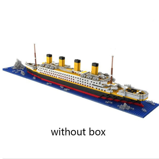 1860 pcs Titanic Cruise Ship Model Boat DIY Assemble Building Diamond Blocks Model Classical Brick Toys Gift for Children Drop