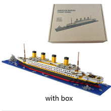 Load image into Gallery viewer, 1860 pcs Titanic Cruise Ship Model Boat DIY Assemble Building Diamond Blocks Model Classical Brick Toys Gift for Children Drop