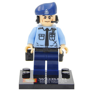 Single Sale Military Modern SWAT Figure Police with Shield Weapon Bricks building blocks set Model Toys for Children Legoing